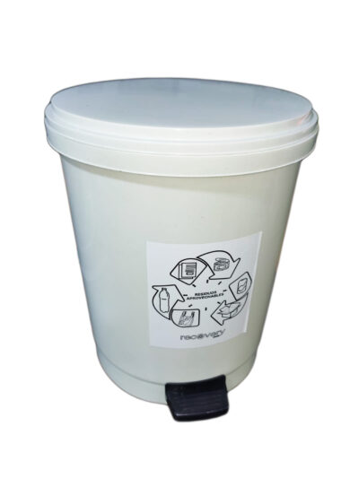 Papelera de 10 litros de pedal nueva norma - Imagen 6