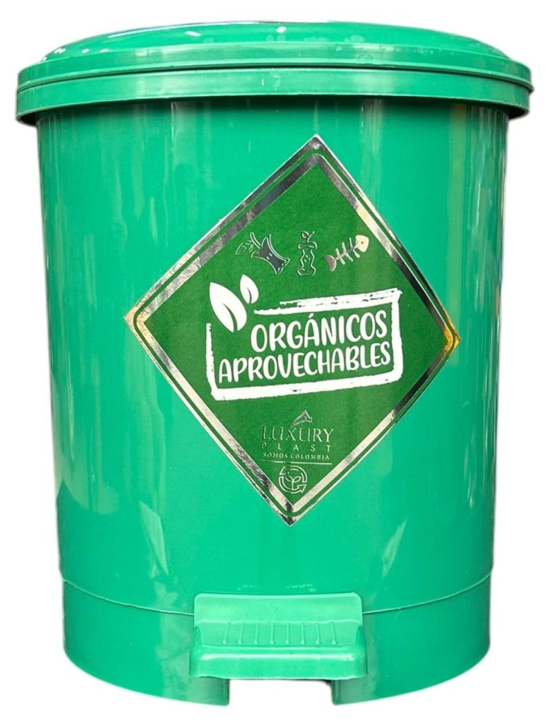 PAPELERA-3.5-L-PEDAL-COLOR-VERDE-1-779x1024 Papeleras plásticas vaivén y pedal