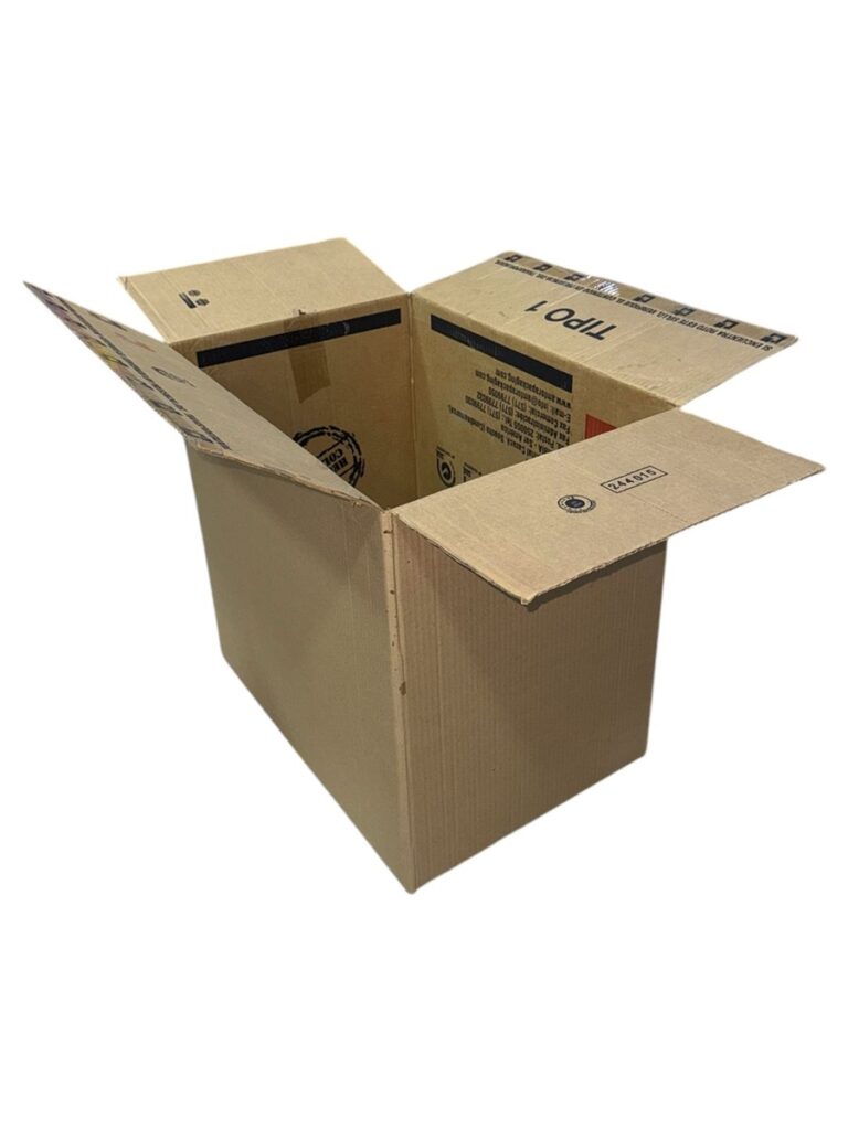 CAJA-VOLTEADA-2-768x1024 Cajas de cartón con primer uso